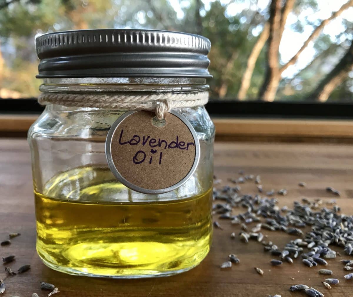 How to make lavender oil
